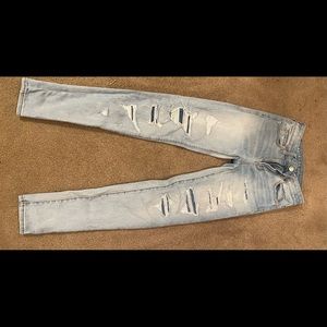 Hollister Skinny Jeans: 2